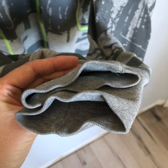 Judy Black original sweatshirt in EUC - Picture 2 of 5